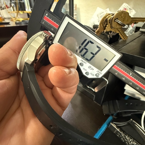 Aragon Divemaster Watch with Black and Green Dial Japanese NH35A Automatic - Picture 13 of 13